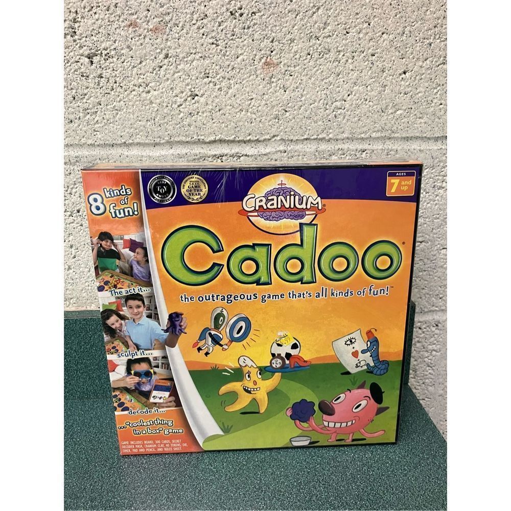 Cranium Cadoo..the Outrageous Game That's All Kinds of Fun..8 Kinds of Fun
NEW S